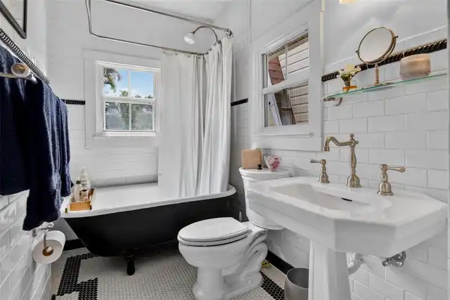 Listing Photo 42