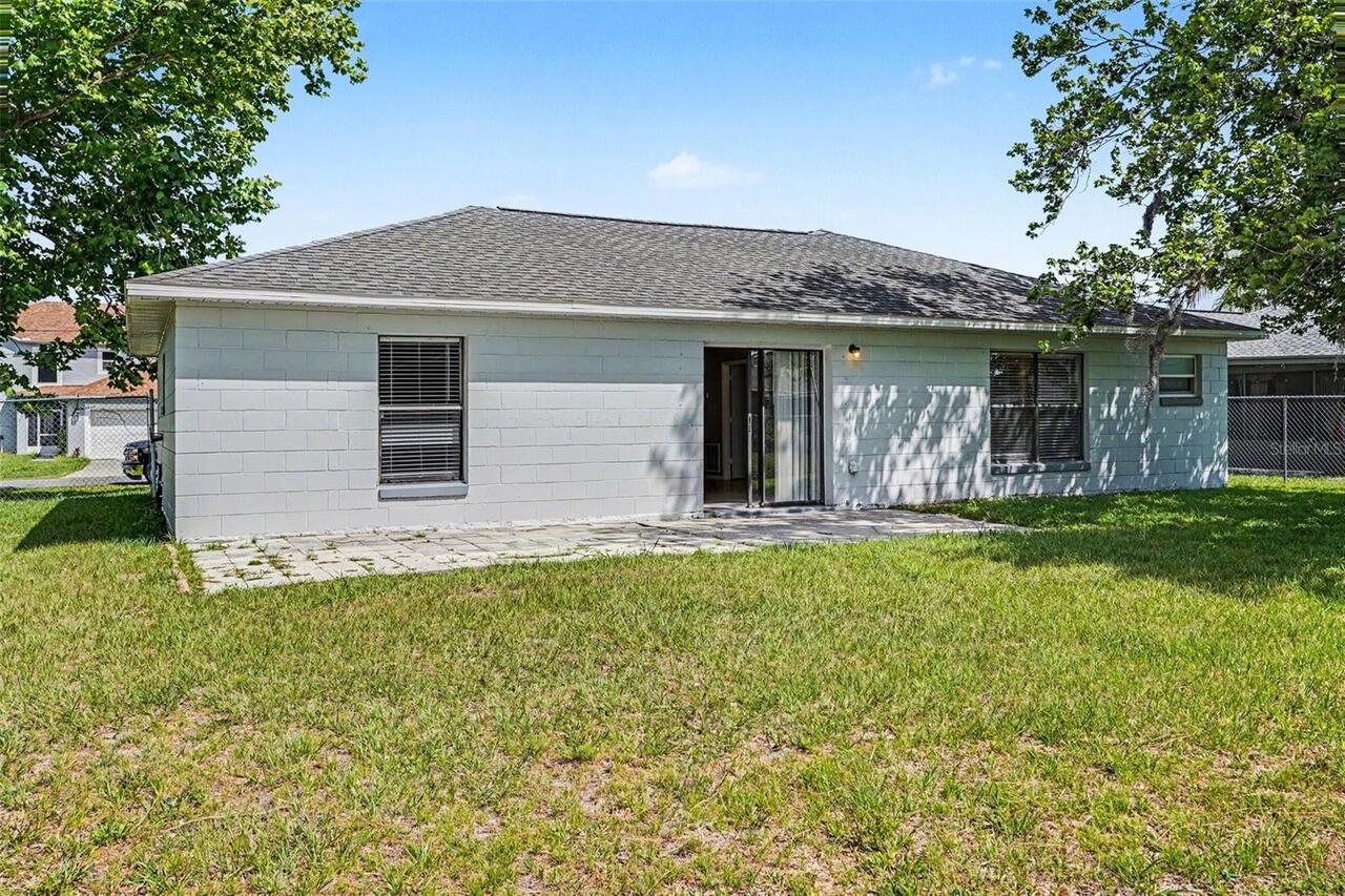 Listing Photo 15