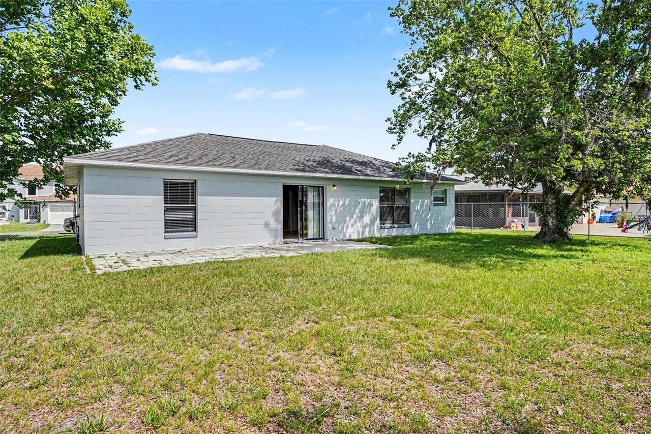 Listing Photo 16