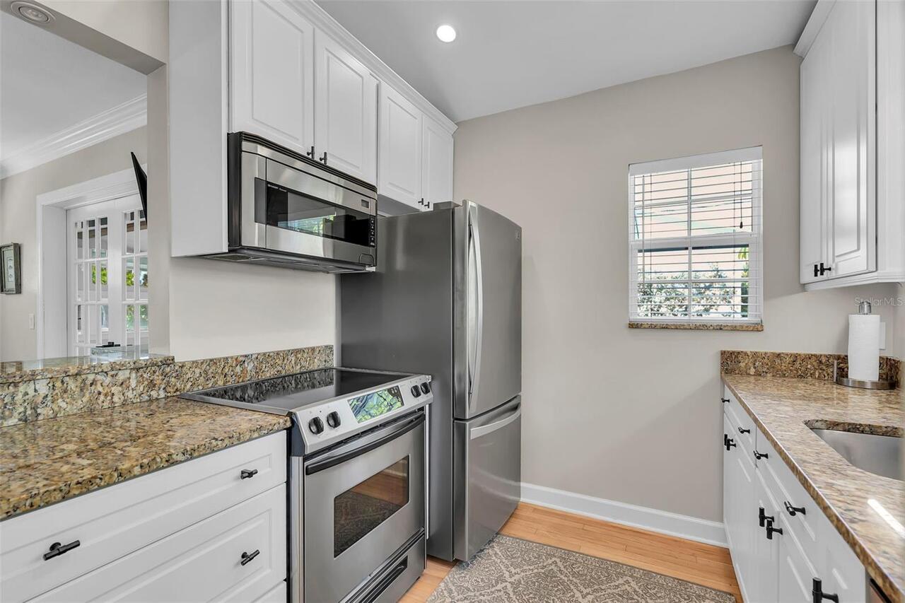 Listing Photo 7