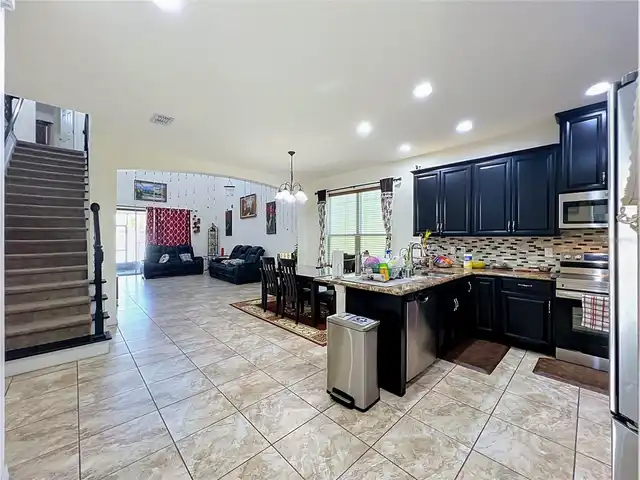 Listing Photo 20
