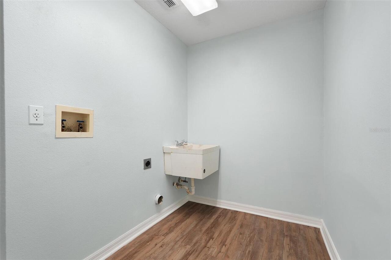Listing Photo 24