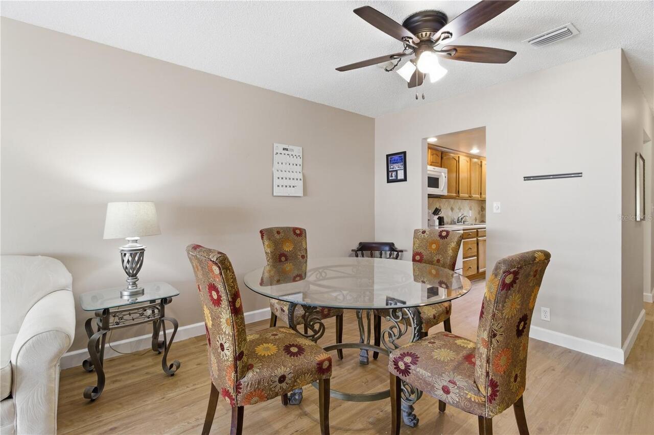 Listing Photo 8