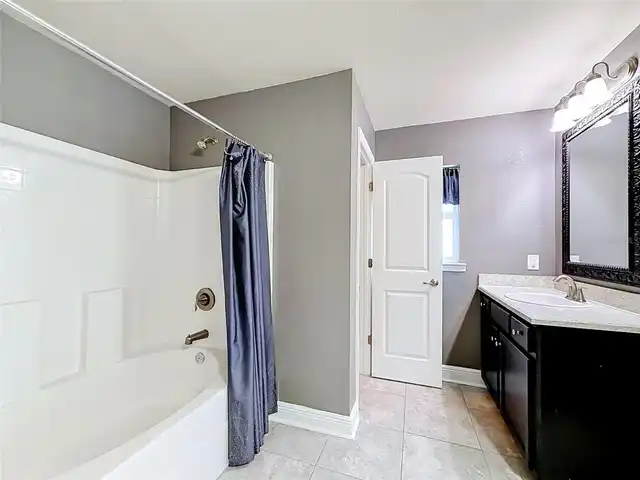 Listing Photo 37