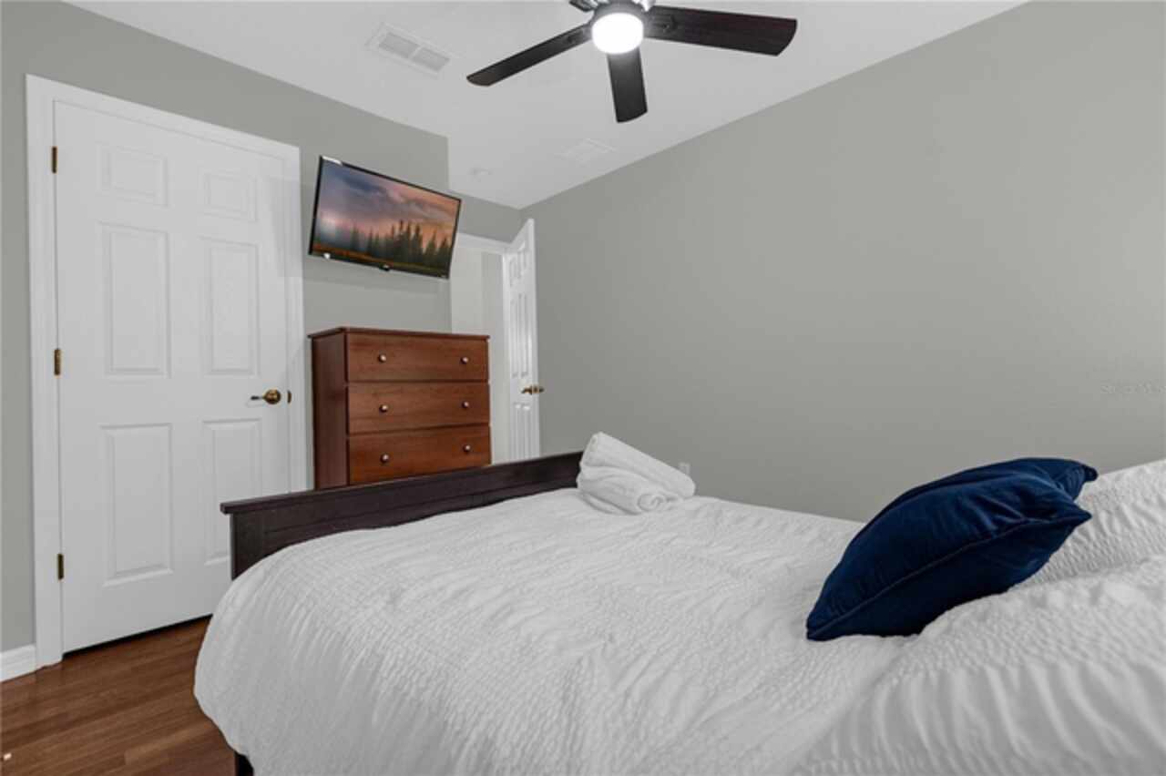 Listing Photo 20