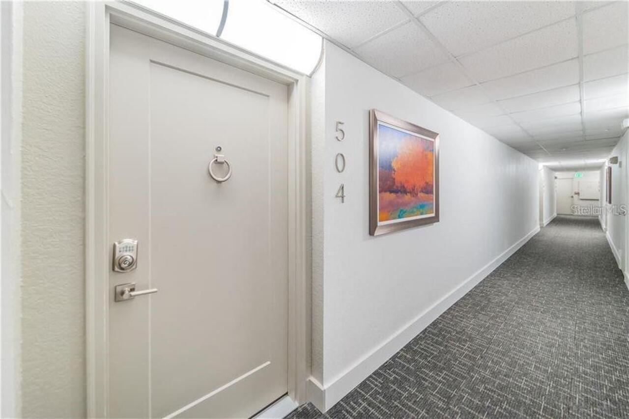 Listing Photo 9