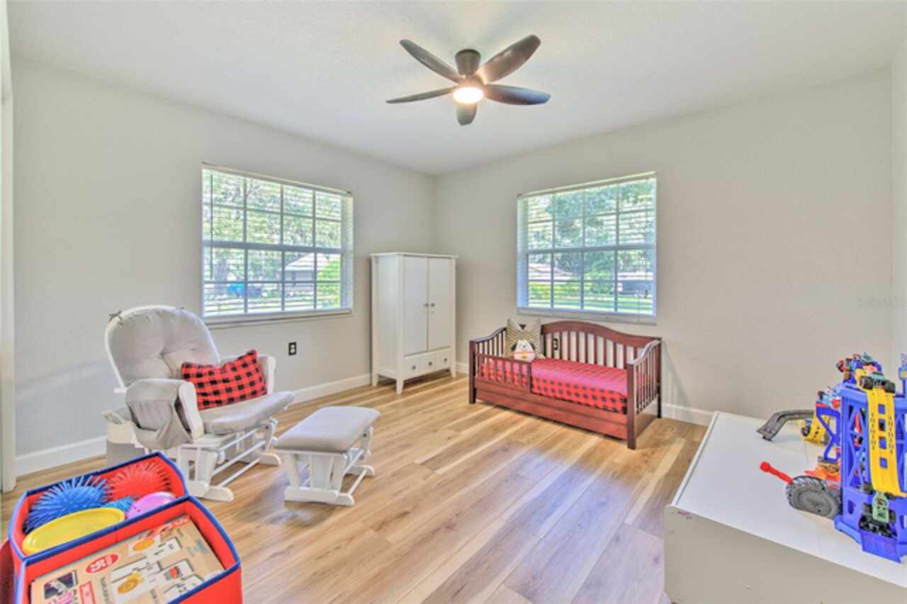 Listing Photo 23