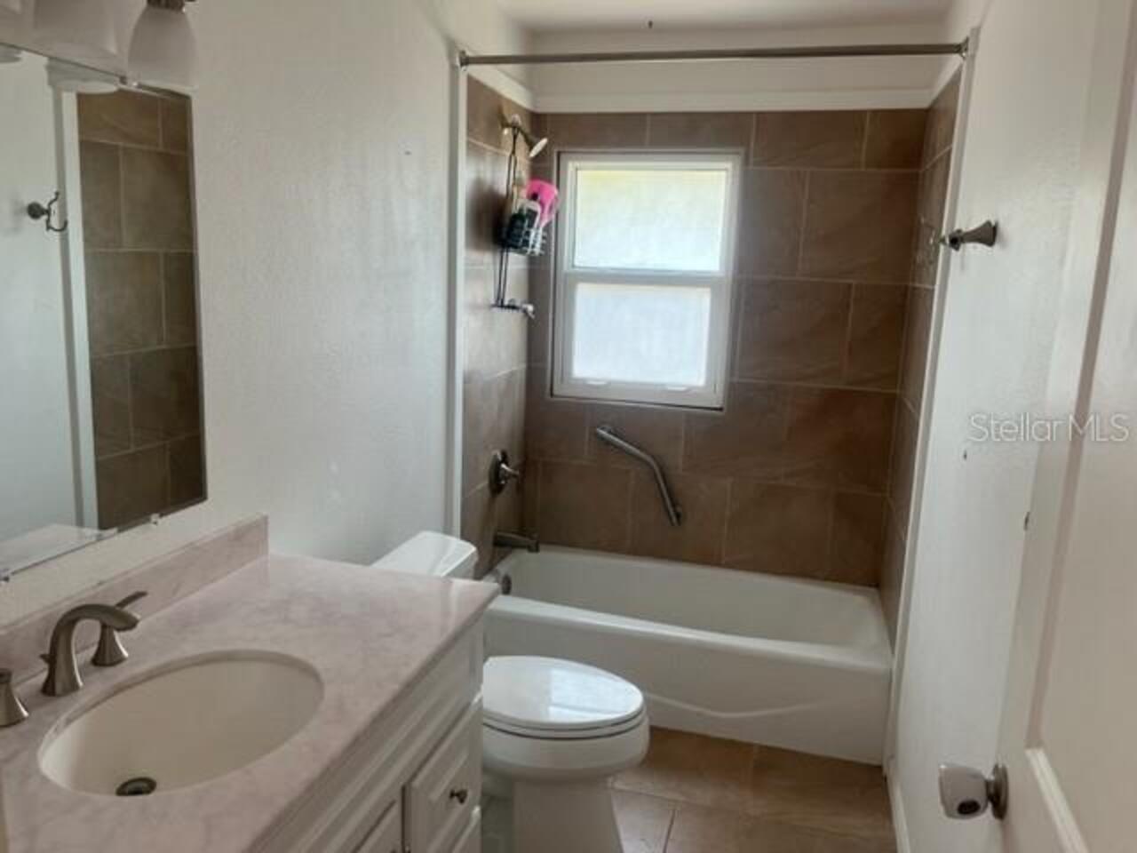 Listing Photo 7