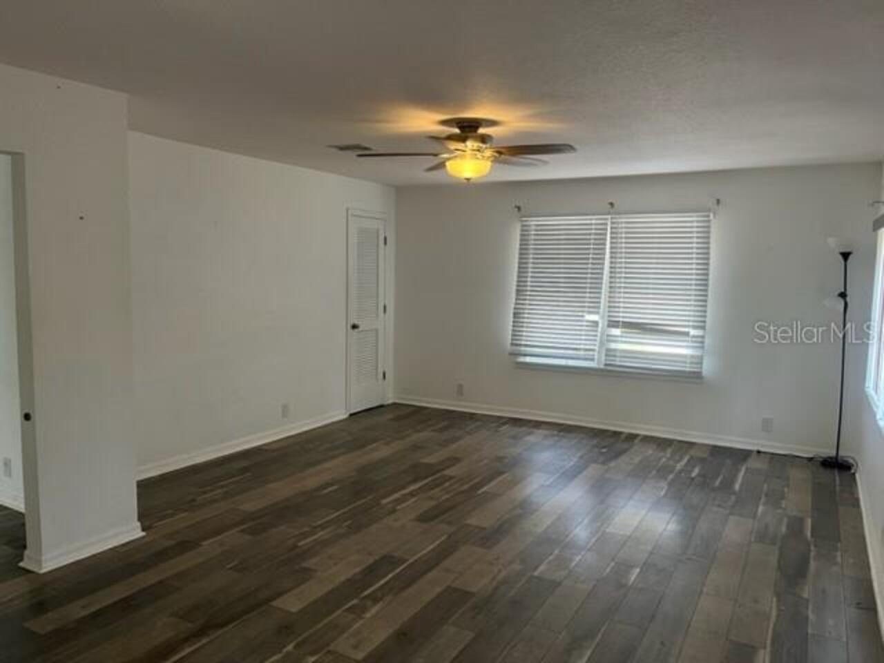 Listing Photo 8