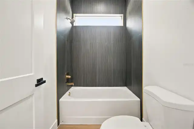Listing Photo 44