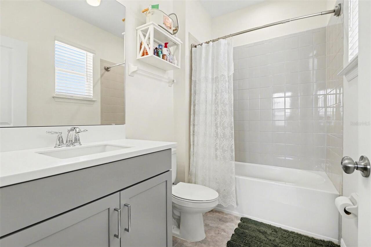 Listing Photo 16