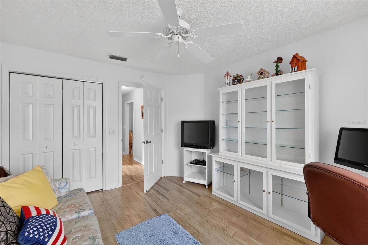 Listing Photo 23