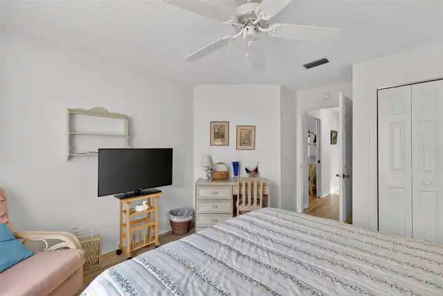 Listing Photo 25