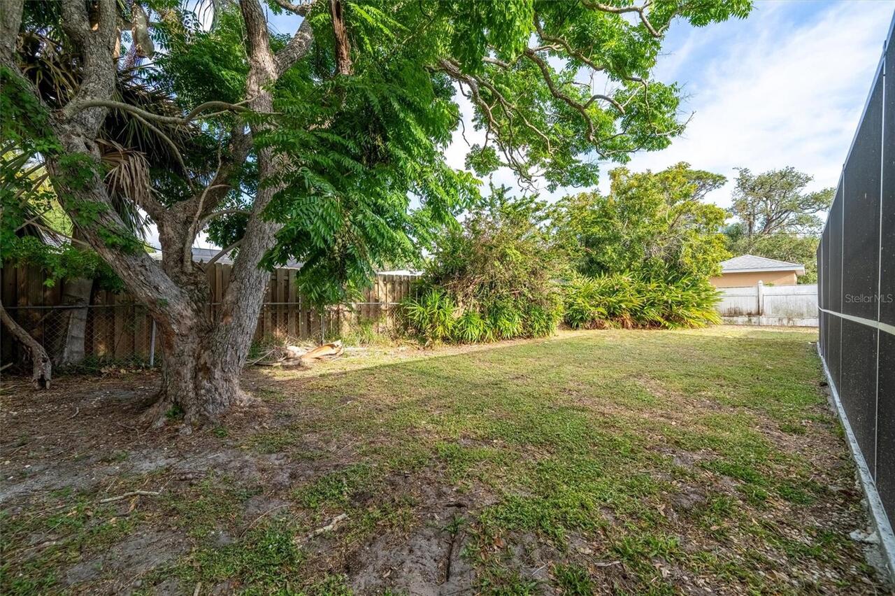 Listing Photo 35