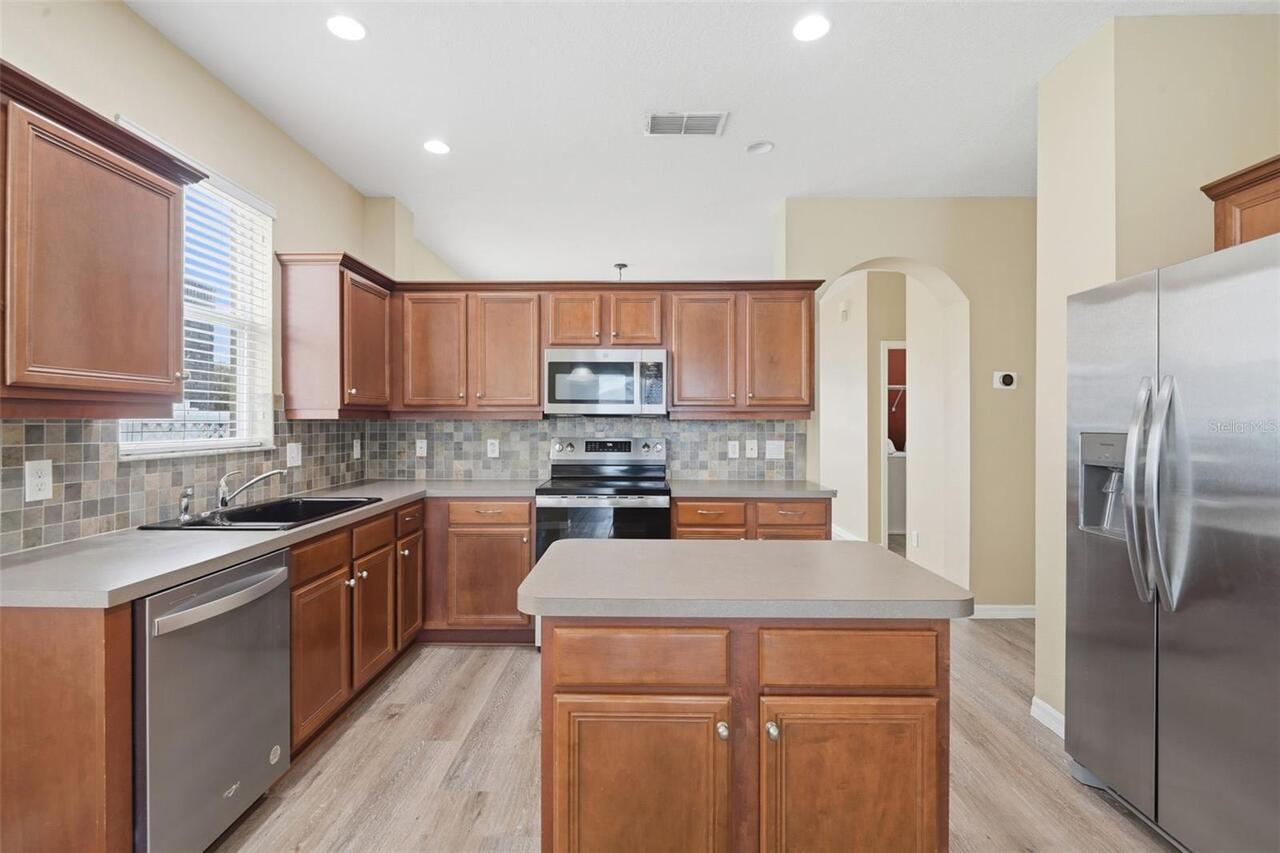 Listing Photo 19
