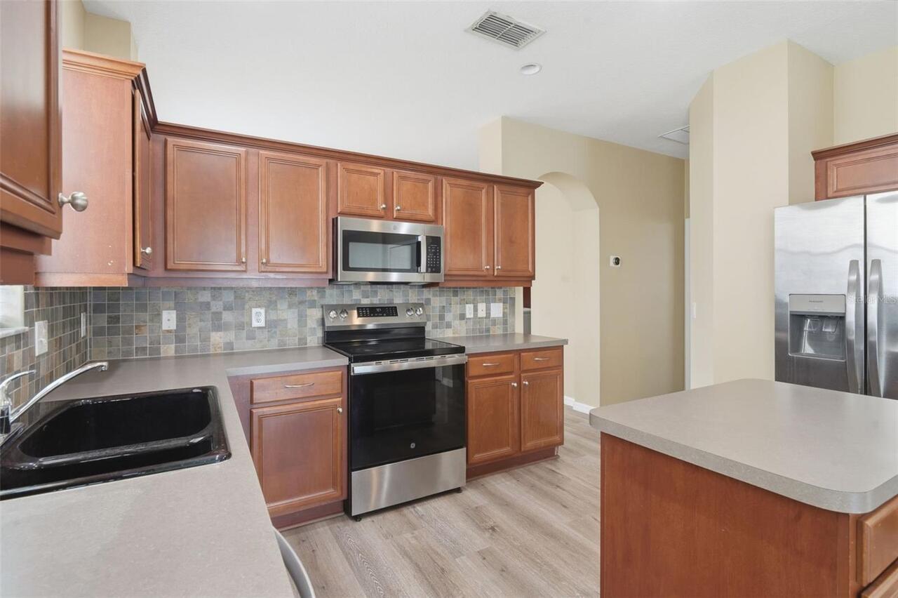 Listing Photo 23