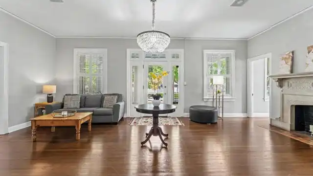 Listing Photo 18