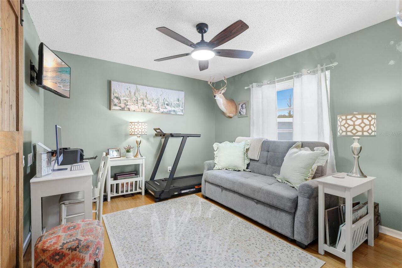 Listing Photo 23