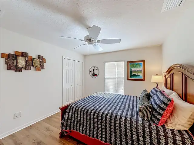 Listing Photo 35
