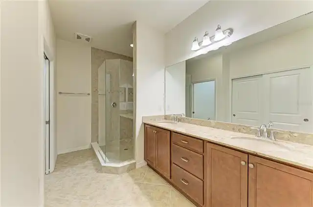 Listing Photo 38