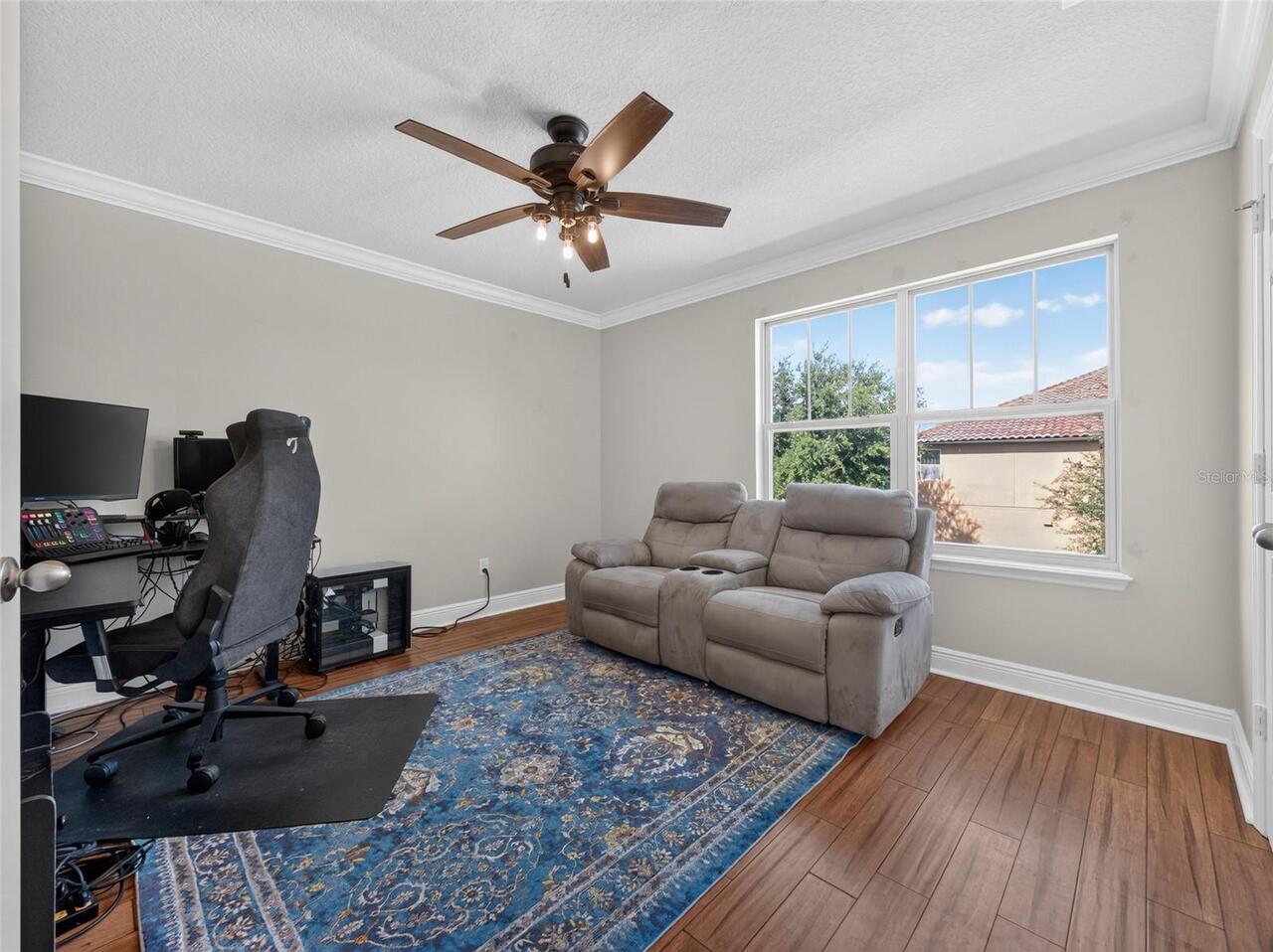 Listing Photo 32