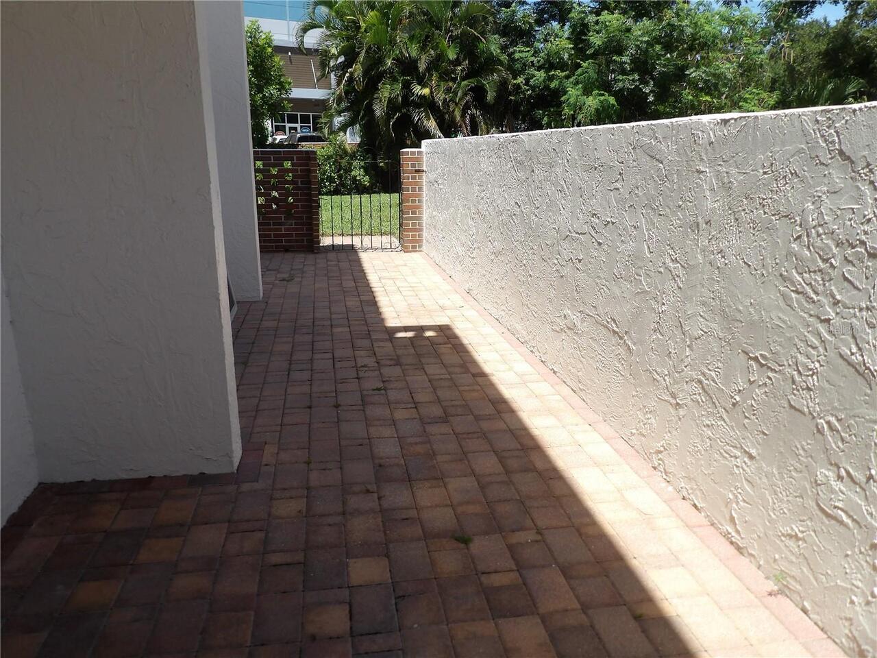 Listing Photo 17