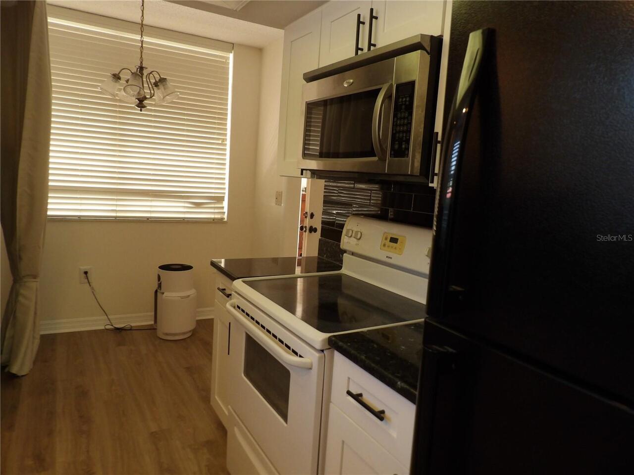 Listing Photo 24