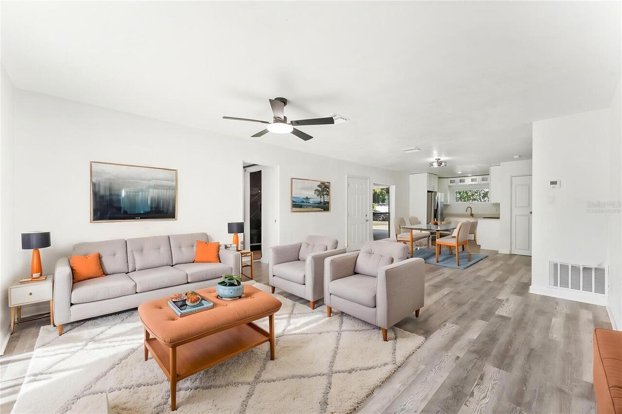 Listing Photo 8