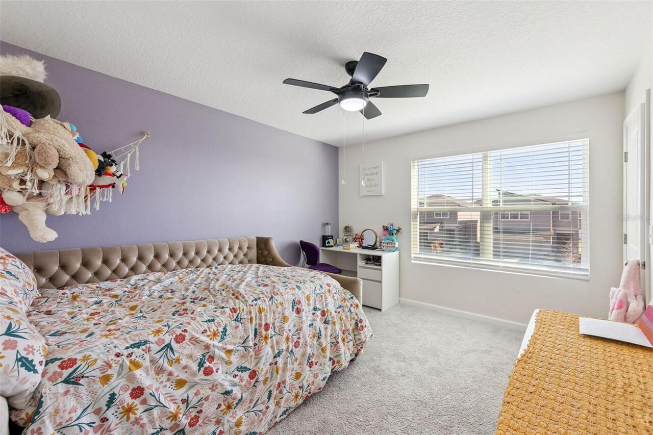 Listing Photo 12