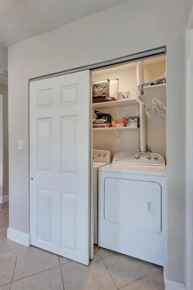 Listing Photo 11