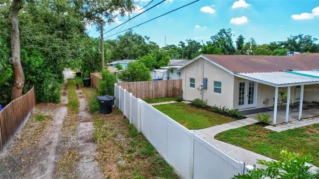 Listing Photo 24