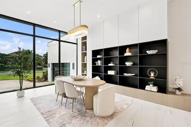 Listing Photo 17