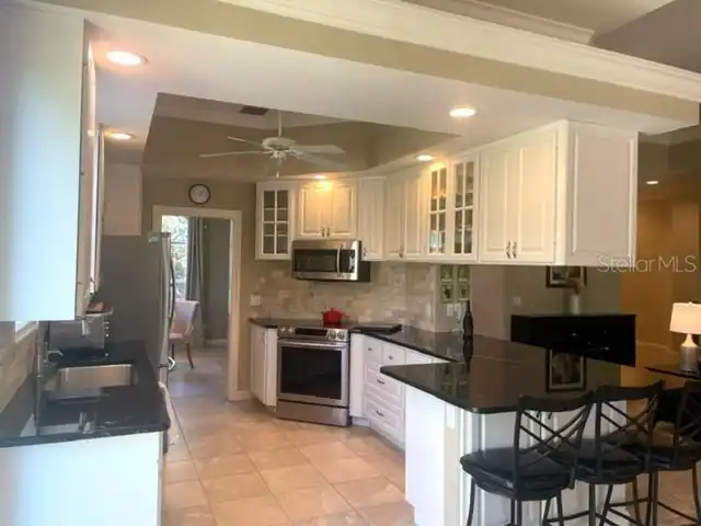 Listing Photo 7