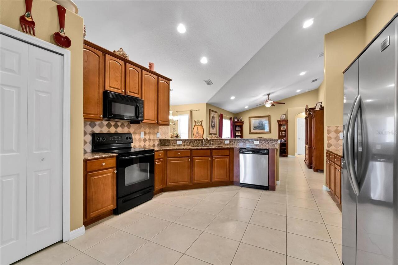 Listing Photo 10