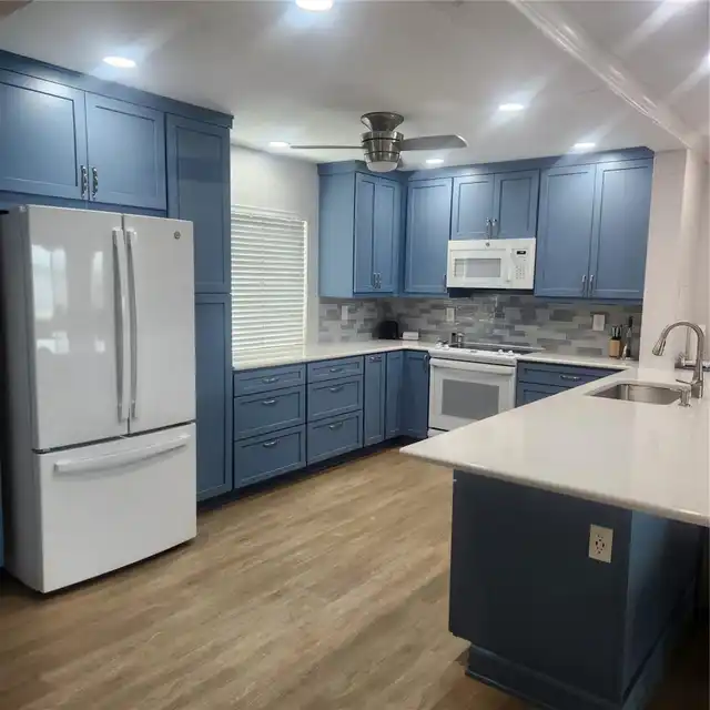Listing Photo 11