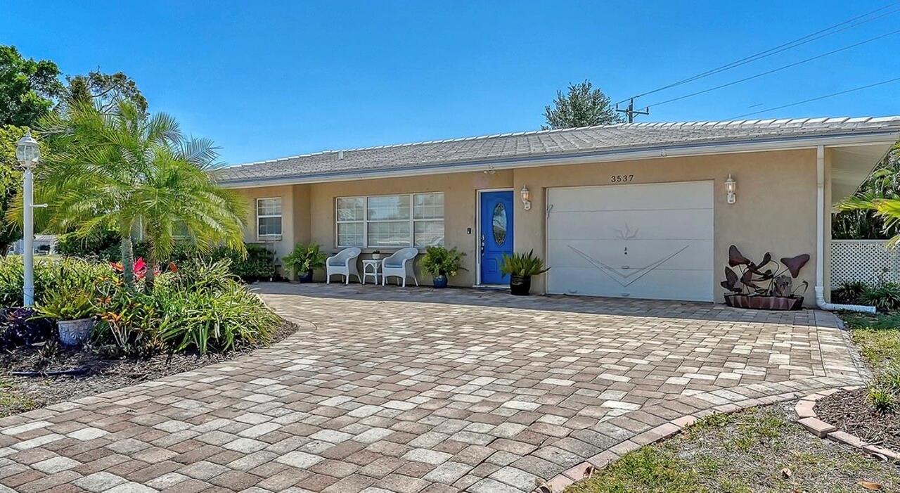 Listing Photo 5