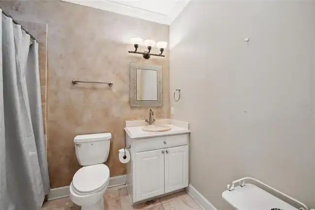 Listing Photo 44