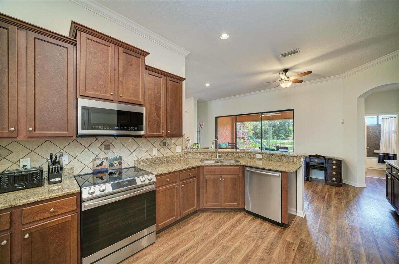 Listing Photo 25