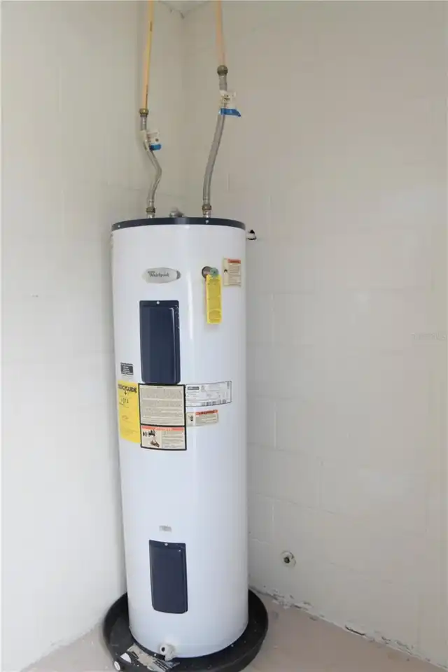 Listing Photo 10