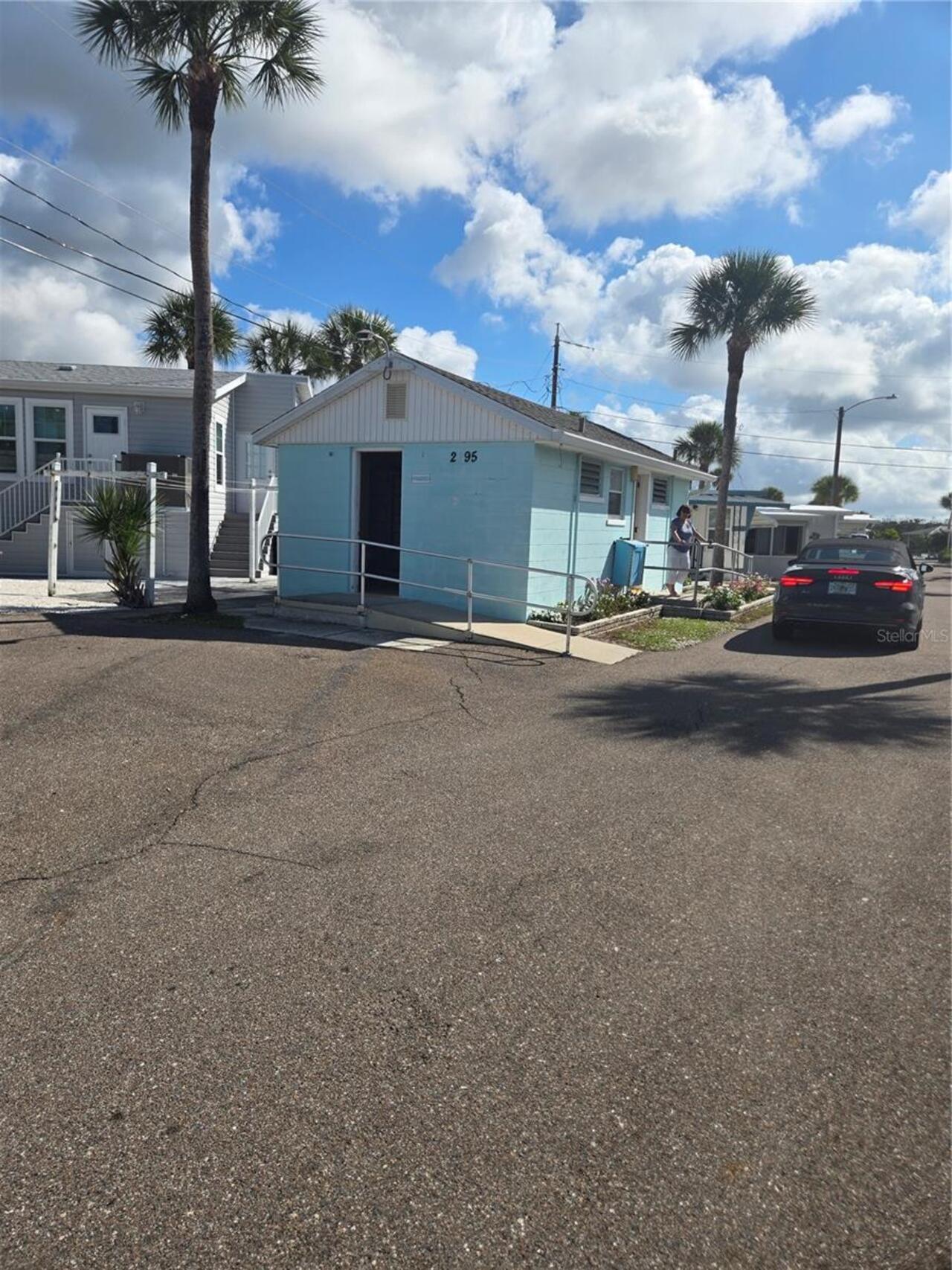 Listing Photo 17