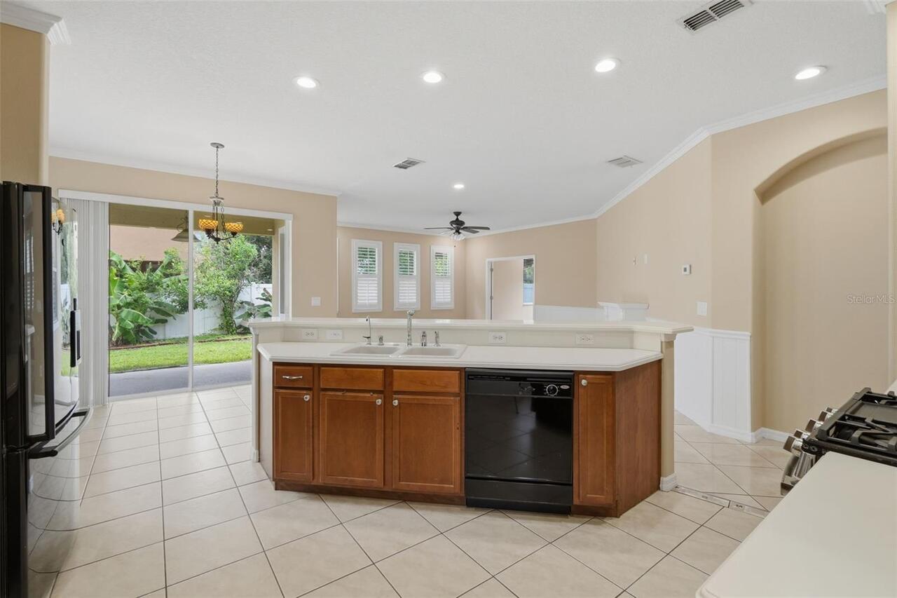 Listing Photo 17