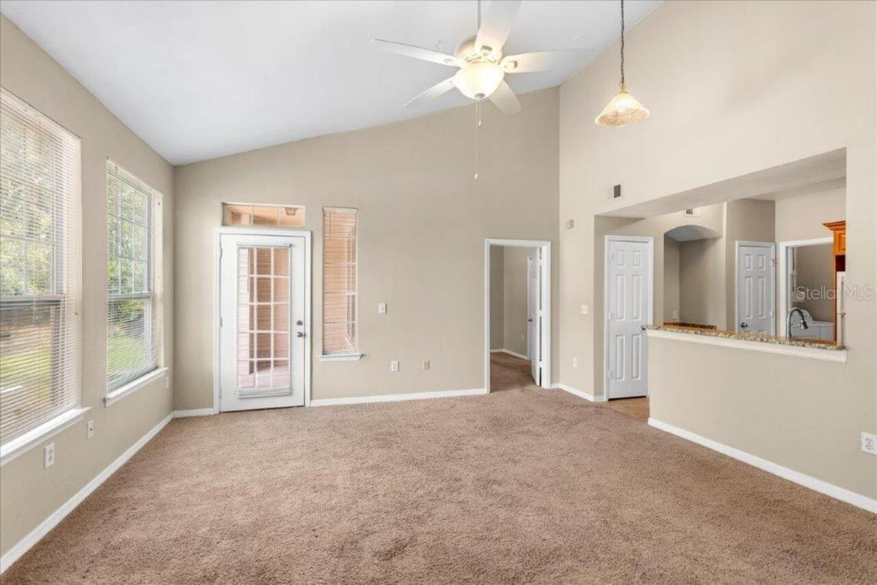 Listing Photo 6