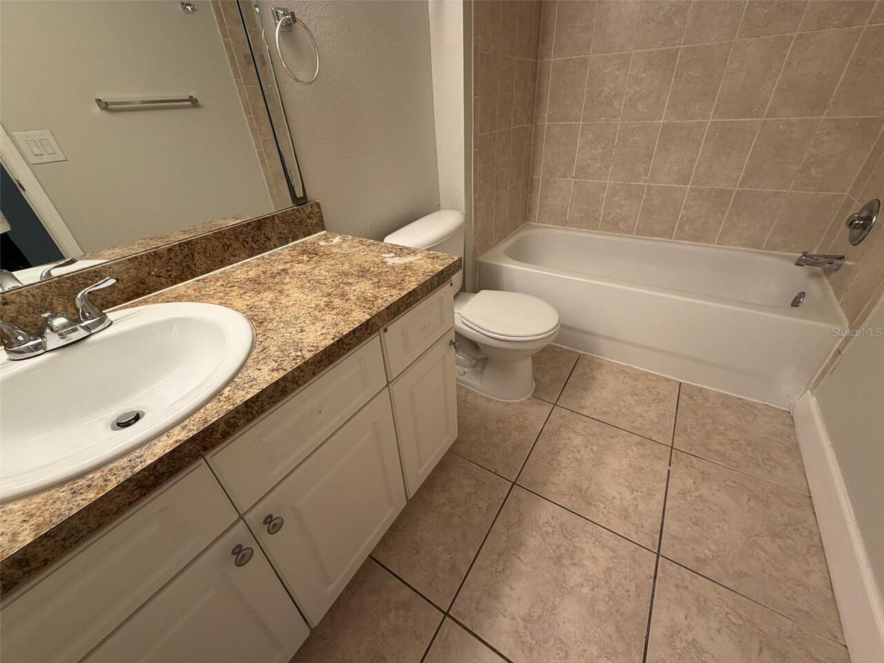 Listing Photo 8
