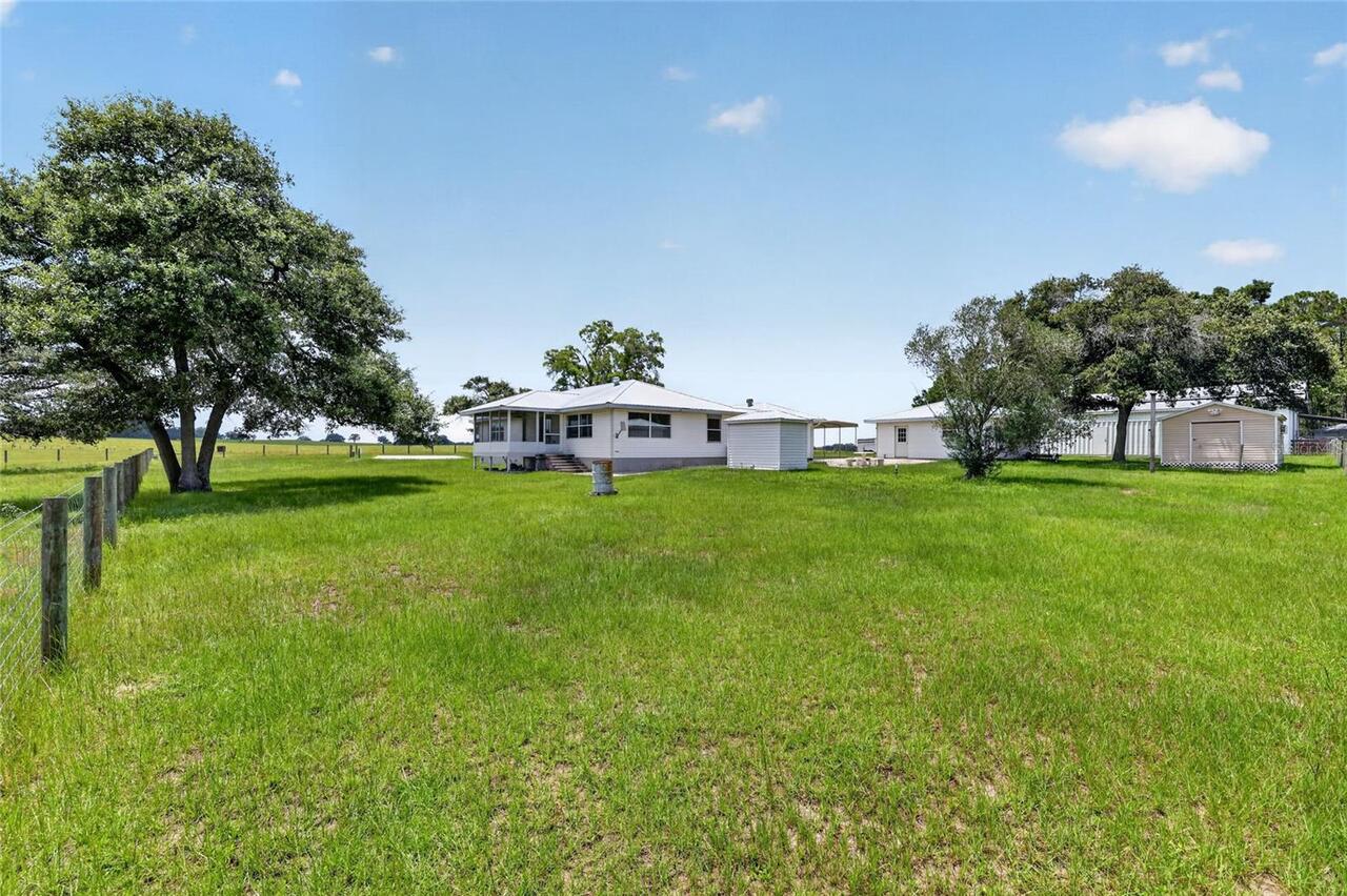 Listing Photo 17