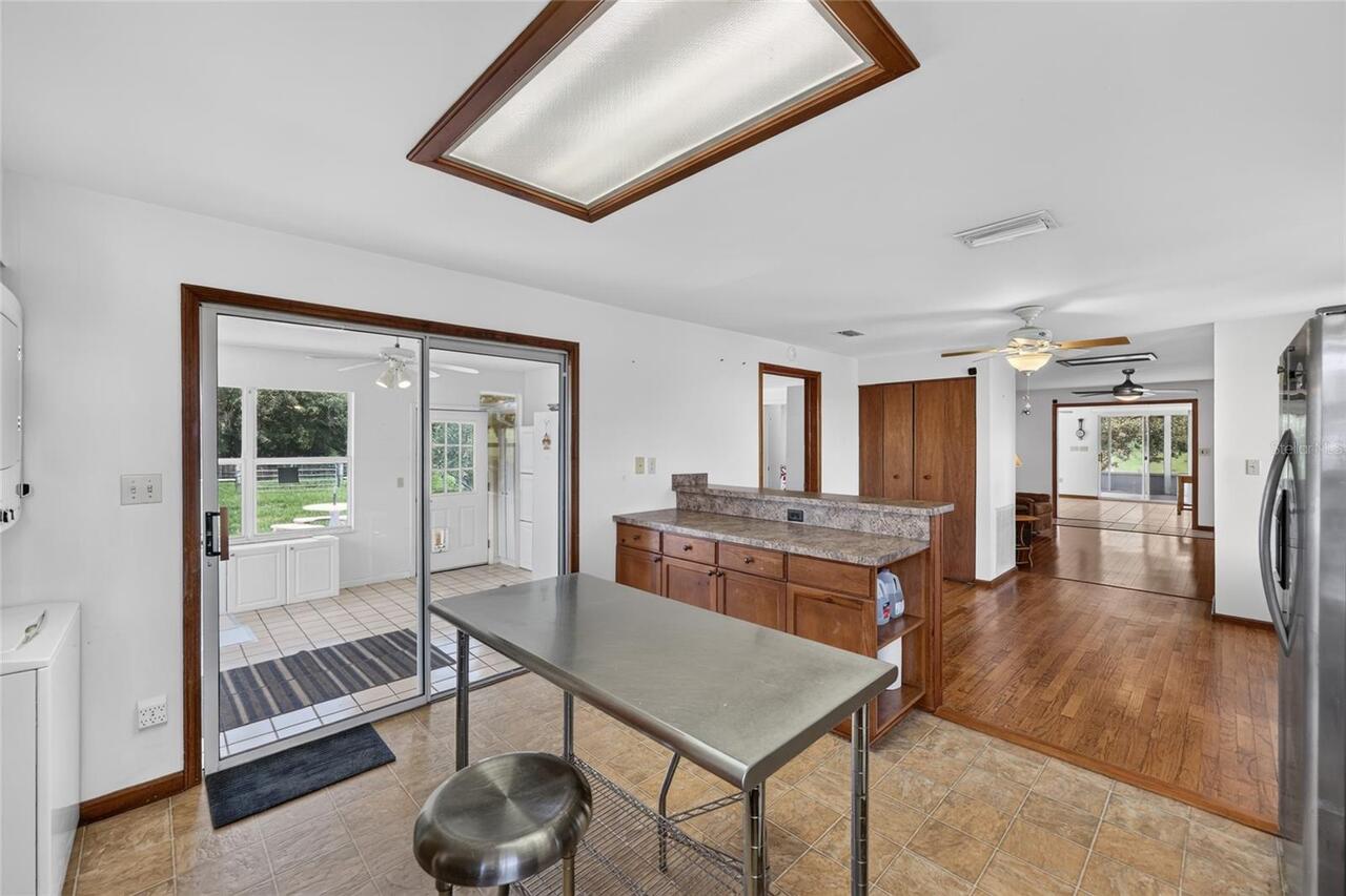 Listing Photo 32