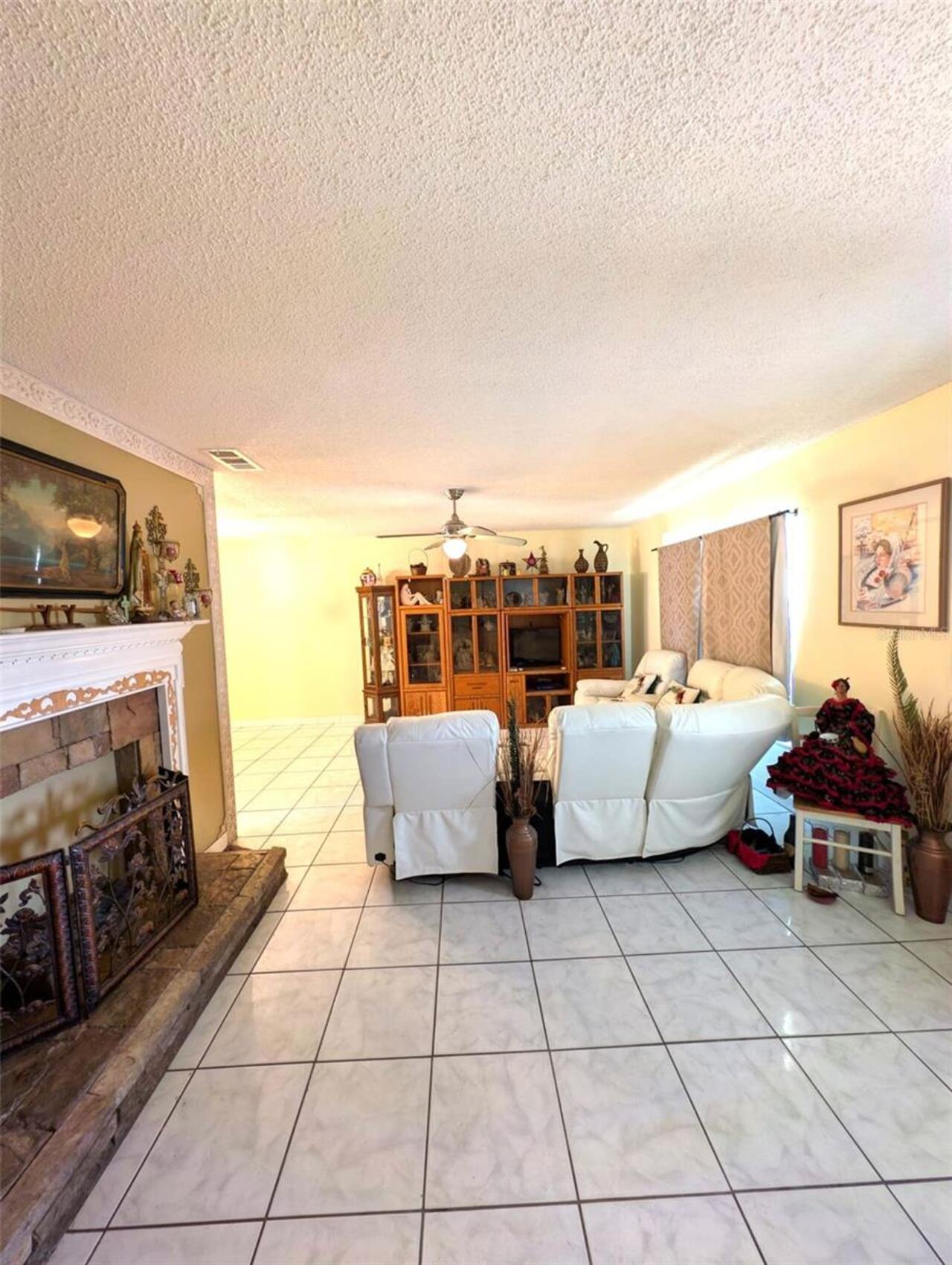 Listing Photo 7