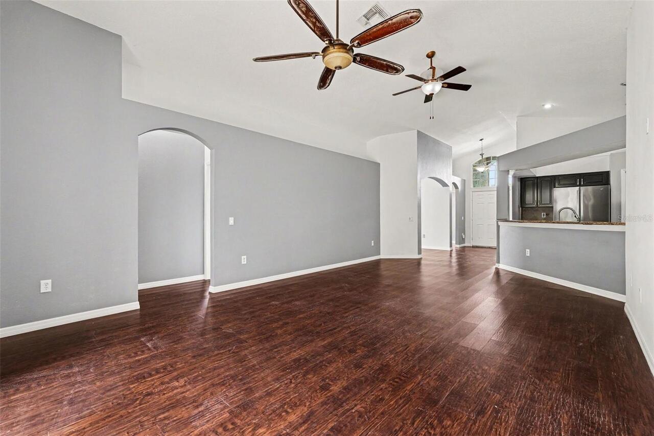 Listing Photo 7