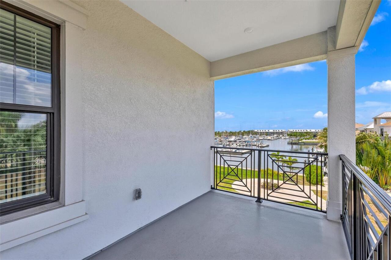 Listing Photo 32