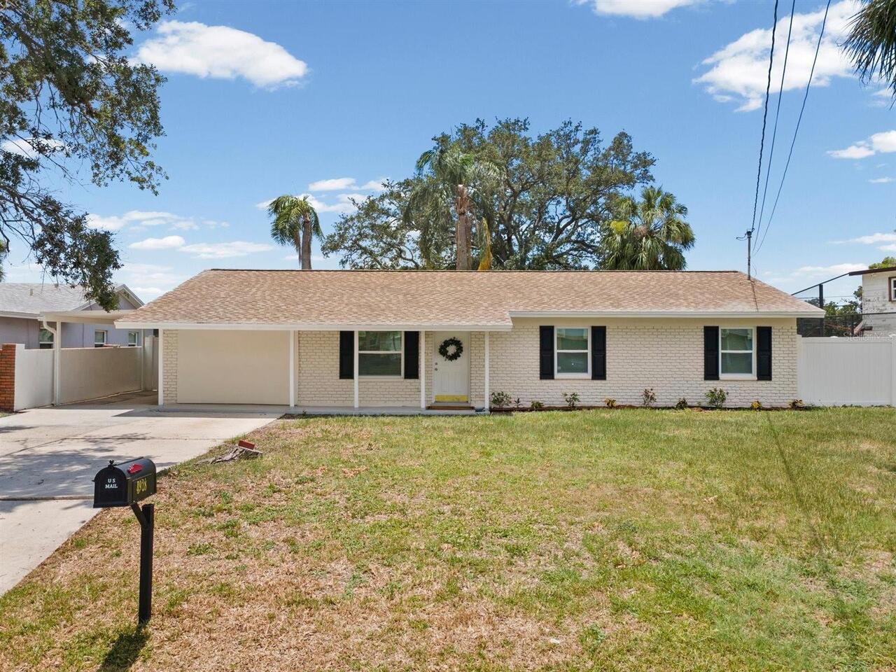 Listing Photo 43