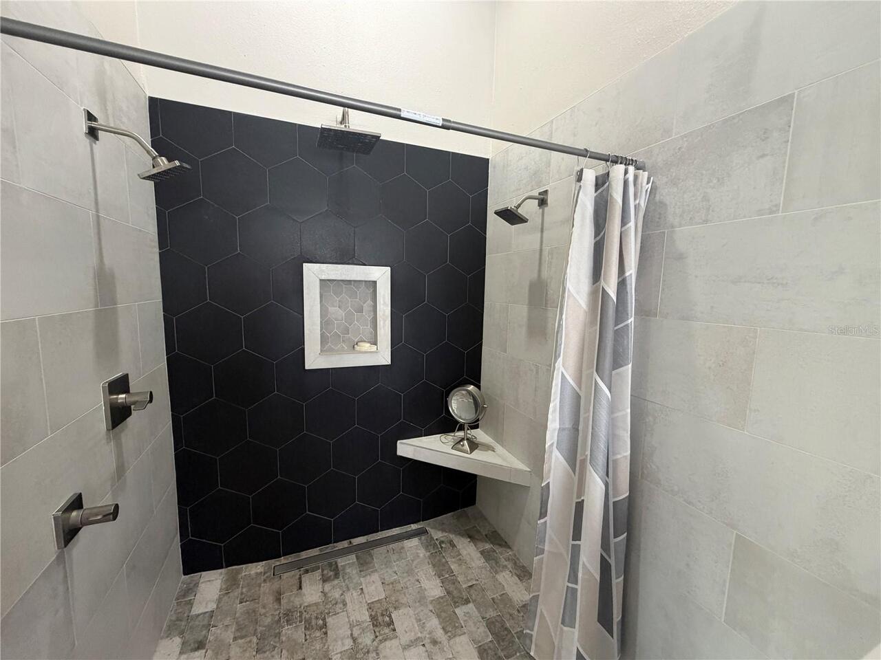 Listing Photo 20